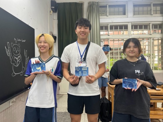 Sihu Senior High, 3 August — introductions and blueprint postcards